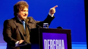 DERECHA FEST: MILEI COBRÓ ENTRADA PARA DEFENESTRAR A VILLARRUEL Y ABRAZAR AL GORDO DAN
