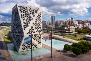 El Gobierno provincial ratifica voluntad de acuerdo con docentes y pide suspender el paro