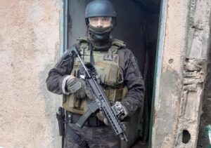 CÓRDOBA: FPA REALIZÓ UN ALLANAMIENTO EN BARRIO VILLA BOEDO RELACIONADO CON UNA CAUSA DE DROGAS EN LA CÁRCEL DE BOUWER