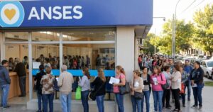 Los fallos judiciales actualizan los haberes medios pero mantienen el retraso en los extremos previsionales
